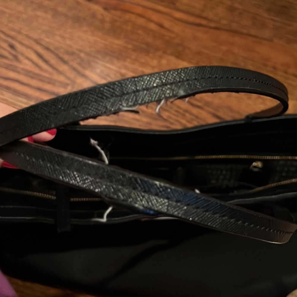 Kate Spade Tote - Picture 7 of 9